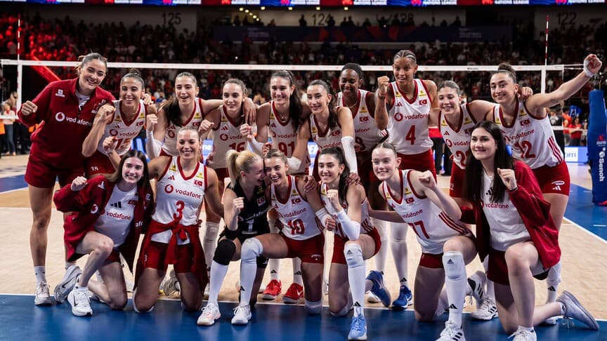 Türk Voleybolunun Başarıları Devam Ediyor