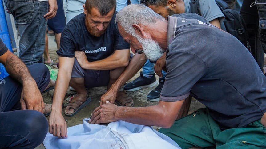 İsrail'in Gazze Üzerindeki Saldırılarında Ölü Sayısı 73 Bin 283 Oldu