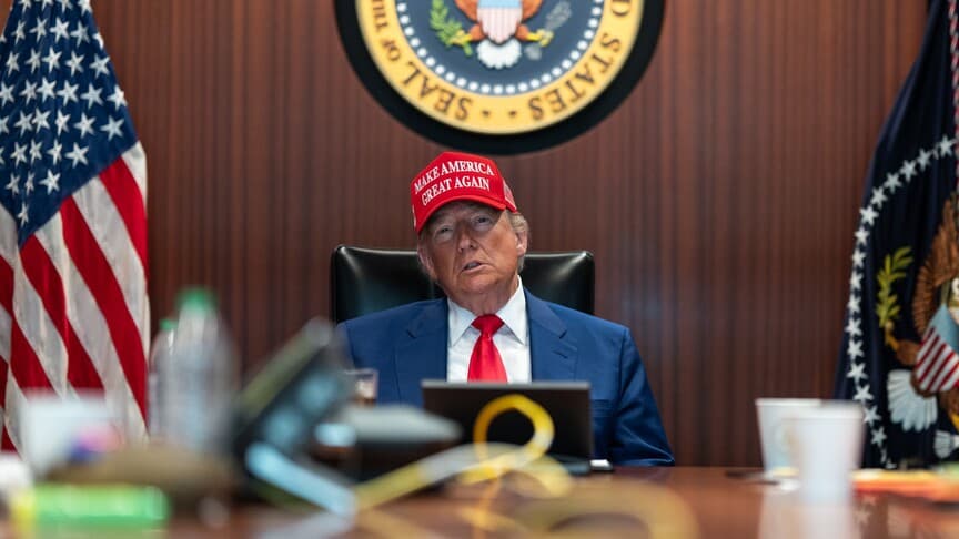 Axios: Trump, Durum Odası'nda İran'a Karşı Saldırıları Görüşmek İçin Toplandı