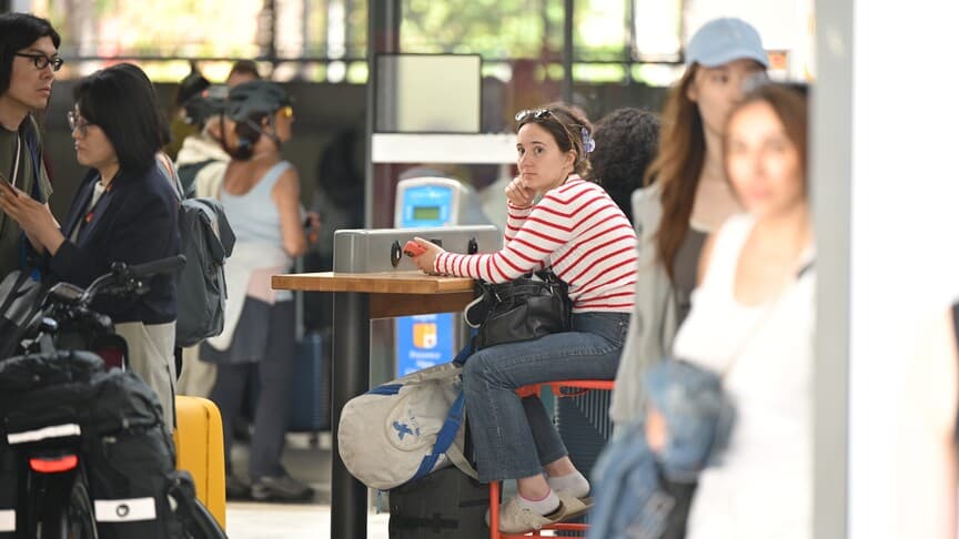 Fransa'da Fırtına Nedeniyle Elektrik Kesintileri Devam Ediyor