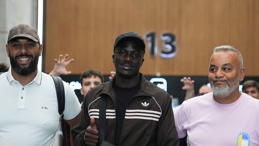 Beşiktaş, Fransız Futbolcu Ouattara'nın Sağlık Kontrolünü Tamamladı