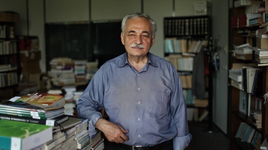 Prof. Dr. İsmail Erol Erünsal: Kitaplar, Gazi Ruhunu Canlı Tutmada Önemliydi