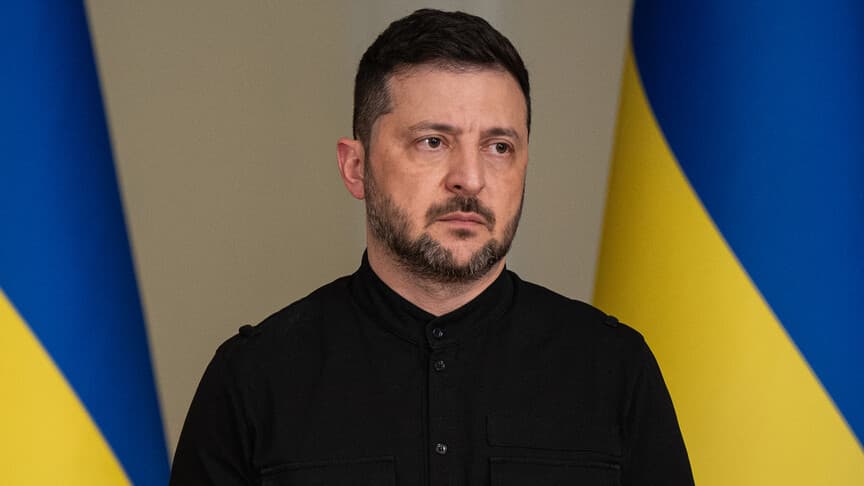 Zelenskiy, Moskova'da Lojistik Tesisler ve Petrol Deposuna Yönelik Saldırılar Düzenlendiğini Açıkladı