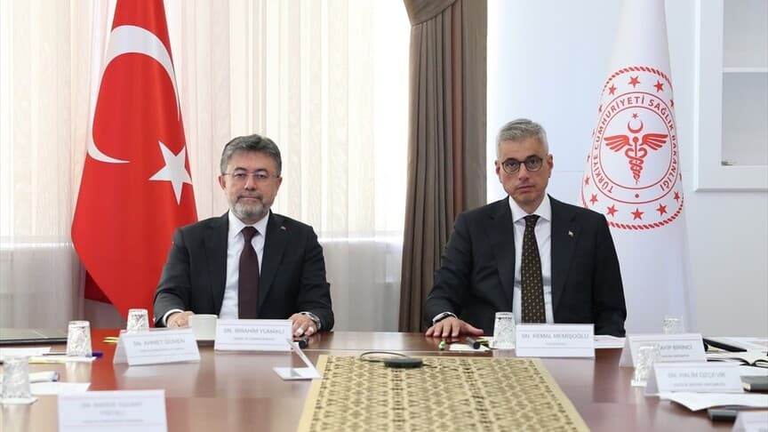 Bakanlar Memişoğlu ve Yumaklı'nın İşbirliği Toplantısı