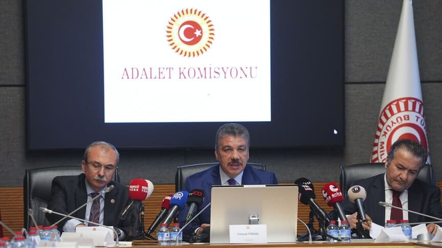 12. Yargı Paketi TBMM Adalet Komisyonunda Görüşülüyor