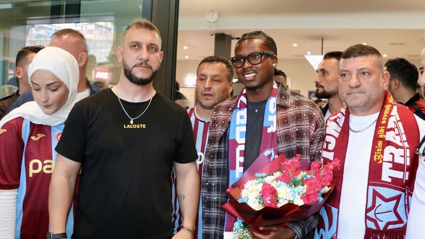 Trabzonspor'un Yeni Oyuncusu Sidny Lopes Cabral Şehre Geldi