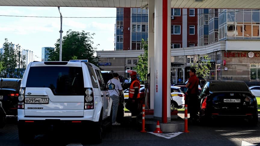 Rusya'daki Akaryakıt Kısıtlamaları İrkutsk Bölgesine Yayıldı