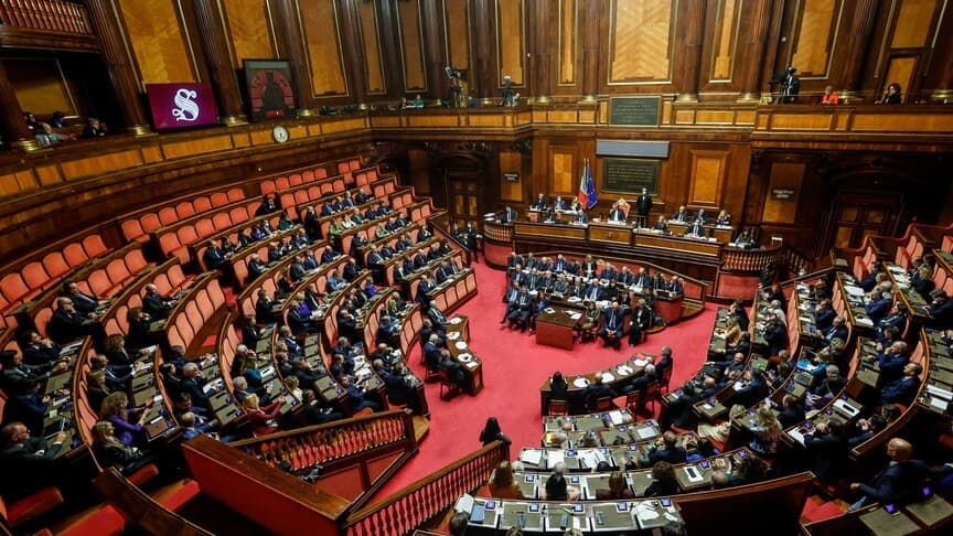 İtalya'da Meloni Hükümetinin Seçim Yasası Reformu İlk Onayı Aldı
