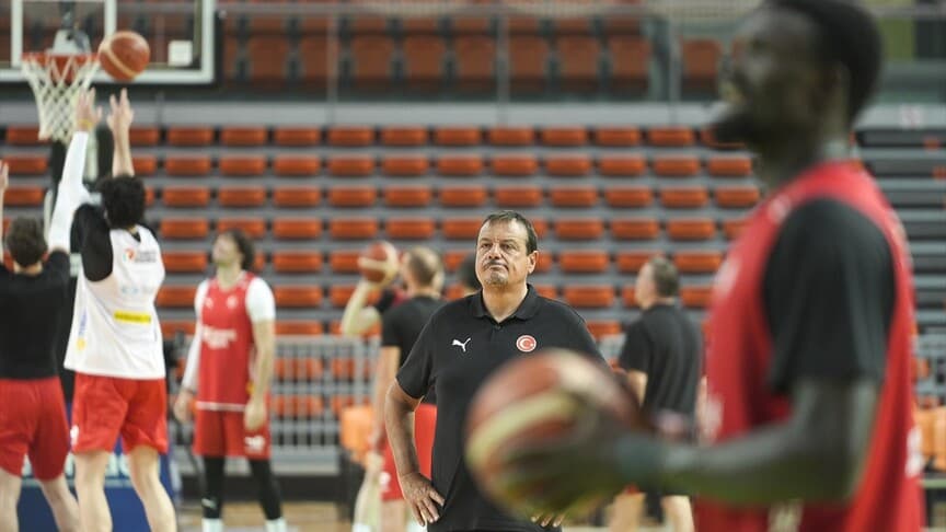 A Milli Erkek Basketbol Takımı, Bosna Hersek Maçı Öncesi Son Antrenmanını Tamamladı