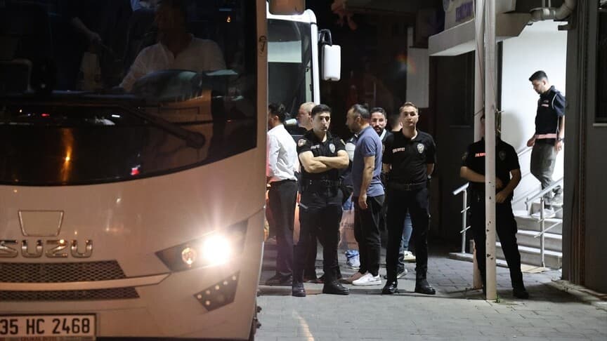 Seferihisar Belediye Başkanı Yetişkin ve 11 Kişi Tutuklandı