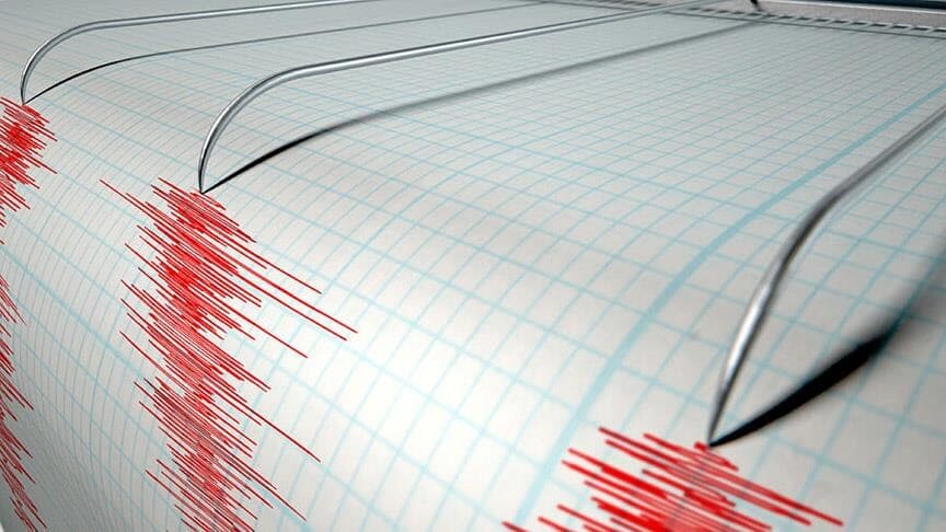 Endonezya'da 6,2 Şiddetinde Deprem Meydana Geldi