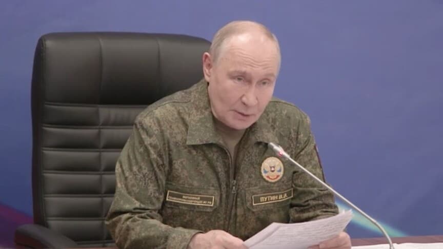 Putin, Ukrayna'nın Askeri Altyapısına Saldırıların Süreceğini Belirtti