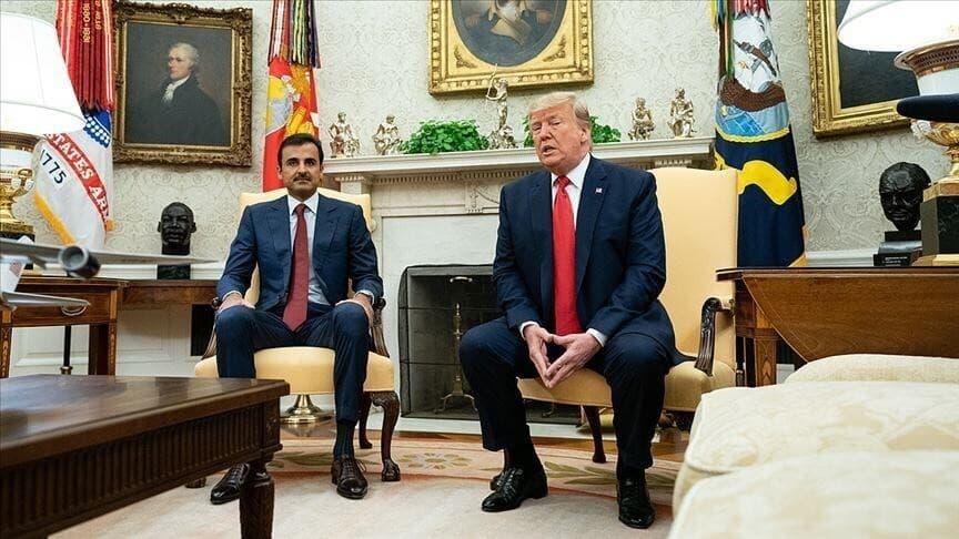 ABD Başkanı Trump, Katar Emiri Şeyh Temim'i Arayarak Taziyelerini İletti
