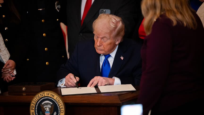 ABD Başkanı Trump'ın Yıllık Mali Beyanı Yayımlandı
