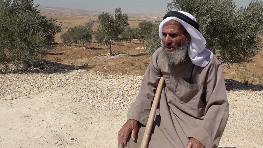 İsrail Saldırılarında Yaralanan Filistinli Yaşlı Adam: Topraklarımı Terk Etmeyeceğim