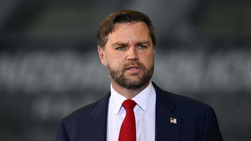 ABD Başkan Yardımcısı Vance: Trump, Zorunlu Olmadıkça İran'a Orduyu Göndermeyecek
