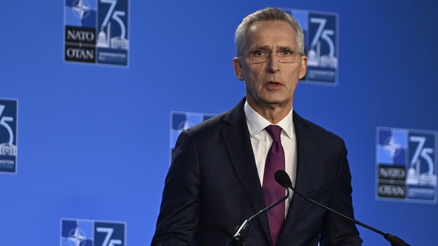 Stoltenberg: İsveç ve Finlandiya'nın NATO'ya Katılımı En Önemli Karar