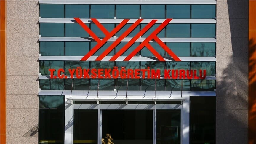 YÖK, depremzede öğrenciler için özel öğrenci statüsünü bir yıl daha uzattı