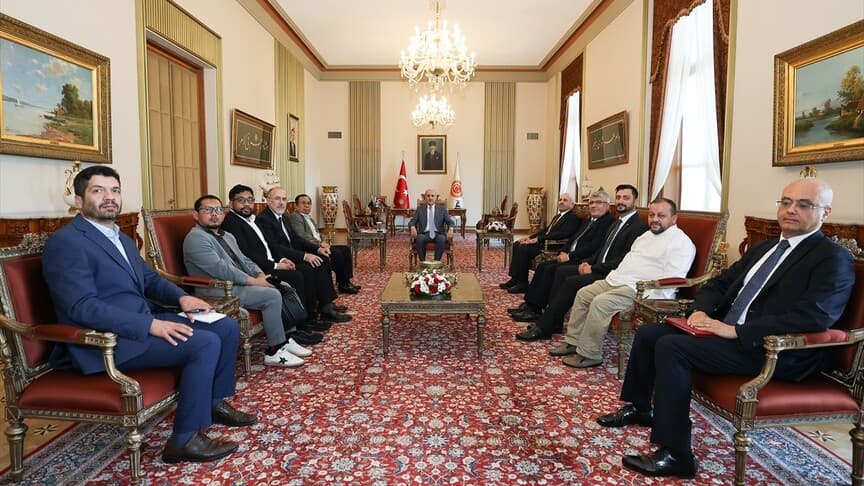 TBMM Başkanı Kurtulmuş, Bangsamoro Özerk Bölgesi Başbakanı İbrahim ile Görüştü