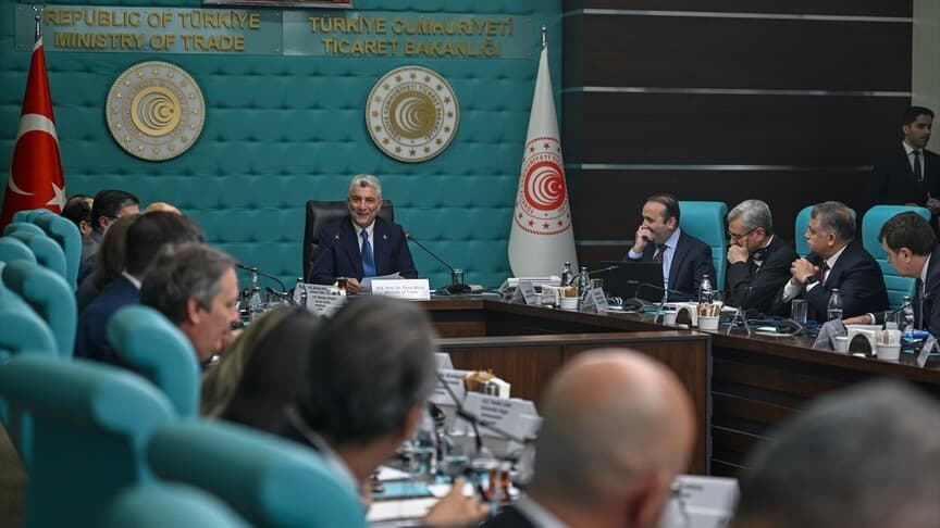 Ticaret Bakanı Bolat, Latin Amerika Büyükelçileri ile Bir Araya Geldi