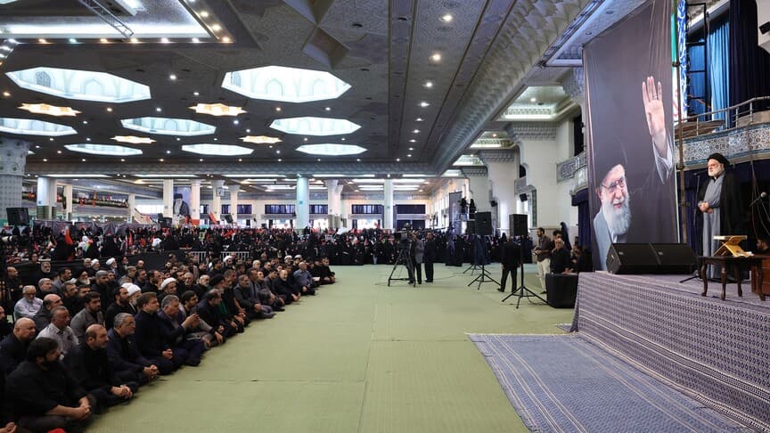 Tahran'da Ali Hamaney İçin Anma Töreni Düzenlendi