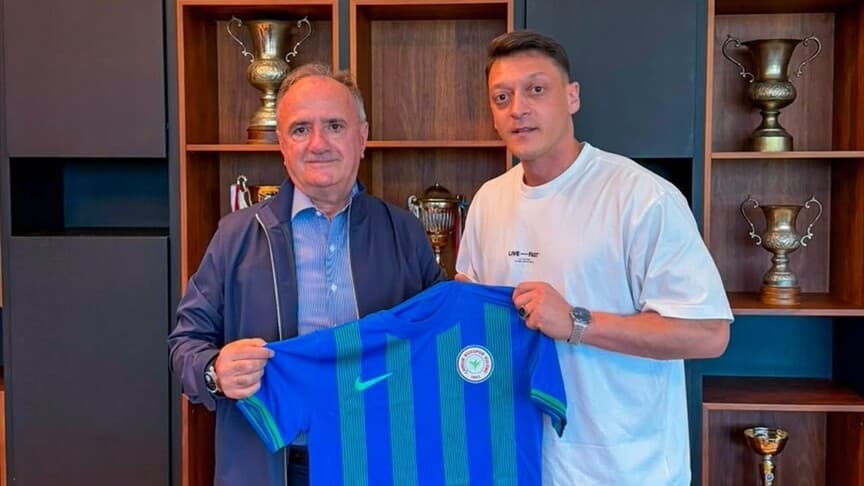 Çaykur Rizespor ve Mesut Özil'den 'Rizespor Akademi' İçin İşbirliği