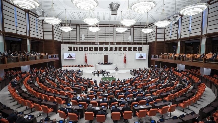Emniyet ve Basına Yönelik Düzenlemeleri İçeren Kanun Teklifi Onaylandı