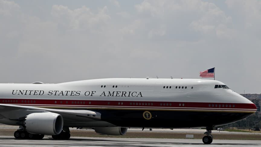 Trump, Yeni Air Force One İçin Modernizasyon Planlarını Duyurdu