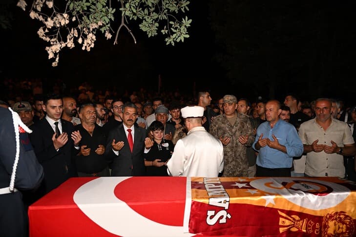 Şanlıurfa'da Hayatını Kaybeden Jandarma Uzman Çavuş, Şırnak'ta Defnedildi