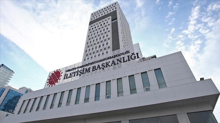 DMM, Macron'un Yürüyüşü İçin Parkların Kapatılacağı İddiasını Reddetti