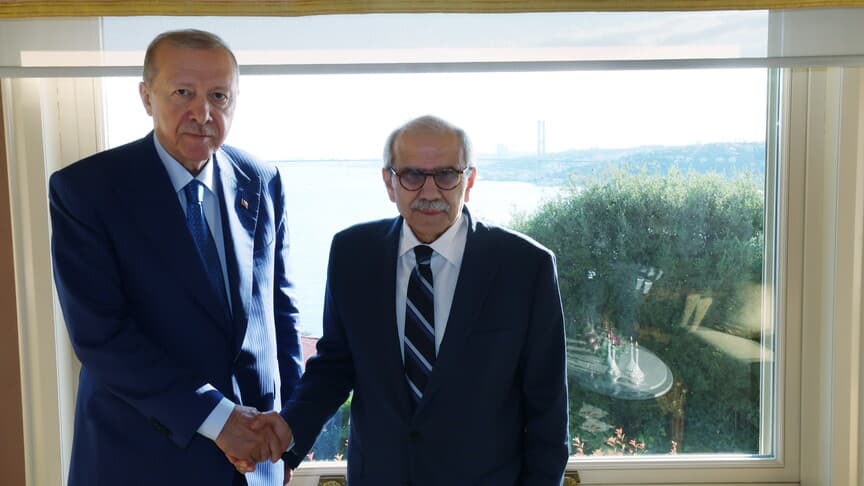 Cumhurbaşkanı Erdoğan'dan Lübnan Başbakanı Selam'a Önemli Hediye