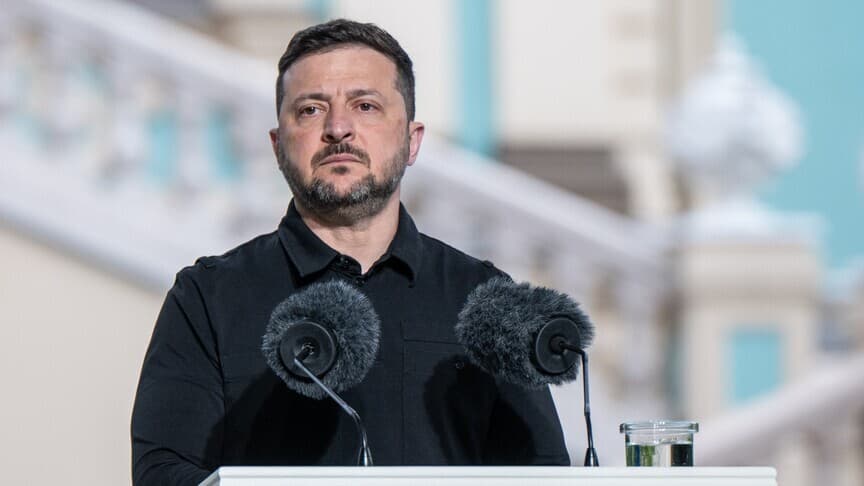 Zelenskiy, Sumi'deki Saldırıda 4 Kişinin Öldüğünü, 27 Kişinin Yaralandığını Açıkladı