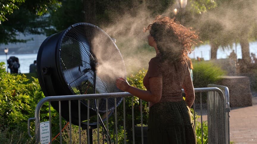 ABD'de Sıcak Hava Dalgası Nedeniyle Acil Elektrik Önlemleri Alındı
