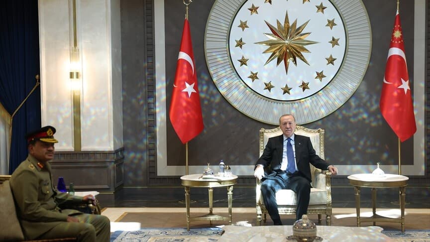 Cumhurbaşkanı Erdoğan, Pakistan Savunma Kuvvetleri Lideri Munir'i Kabul Etti