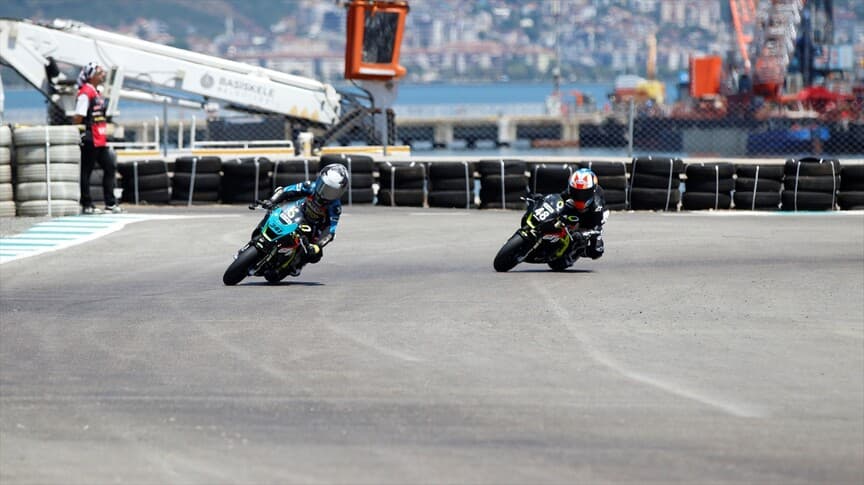 Türkiye Süpermoto ve Motomini Şampiyonası'nın 4. Ayağı Kocaeli'de Başladı