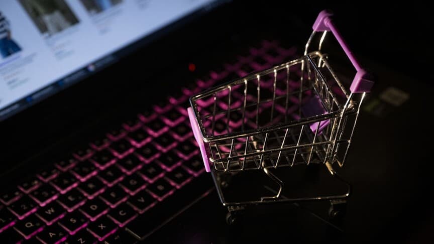 AB'den Düşük Değerli E-Ticaret Ürünlerine Yeni Gümrük Vergisi