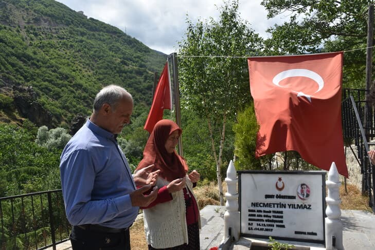 Şehit Öğretmen Necmettin Yılmaz'ın Ailesinin Acısı İlk Günkü Gibi