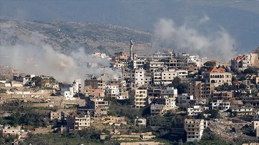 İsrail, Ateşkes Anlaşmasına Rağmen Lübnan'da Saldırılarına Devam Ediyor
