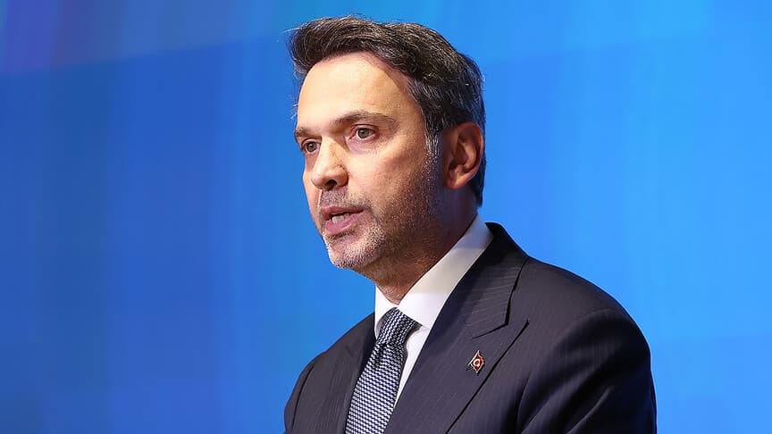 Bakan Bayraktar: Türkiye Enerji Arayışlarını Uluslararası Alanda Genişletiyor