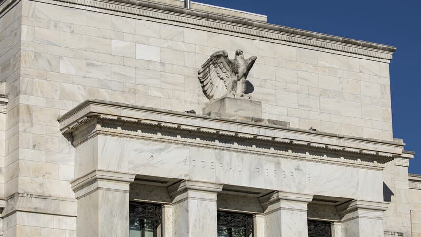 Fed, Belirsizliklere Rağmen Ekonomik Faaliyetin Güçlü Genişlediğini Açıkladı