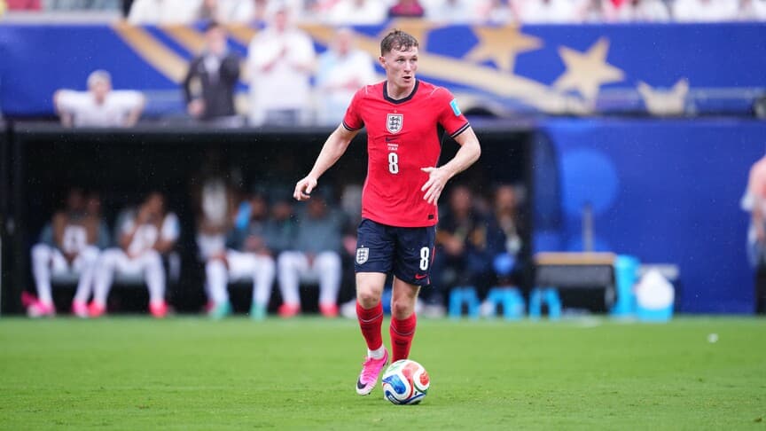 Manchester City, Elliot Anderson'ı Rekor Ücretle Transfer Etti
