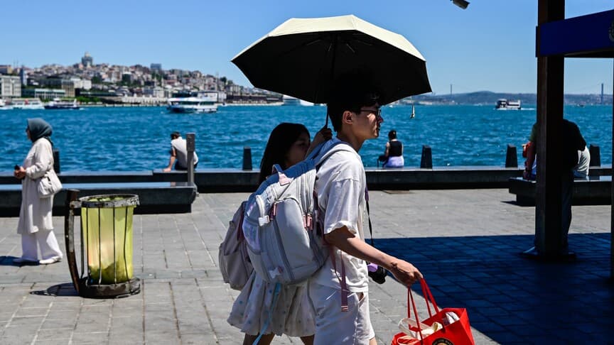 Türkiye'nin Başlıca Üç Kentinde Sıcak Hava Dalgaları Artıyor, Soğuk Hava Dalgaları Azalıyor