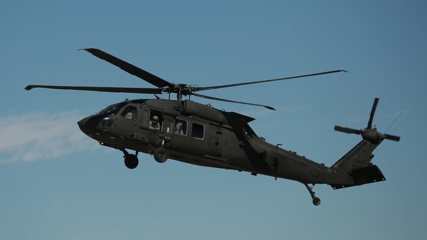 ABD'de Askeri Helikopter Başkentte Acil İniş Yaptı