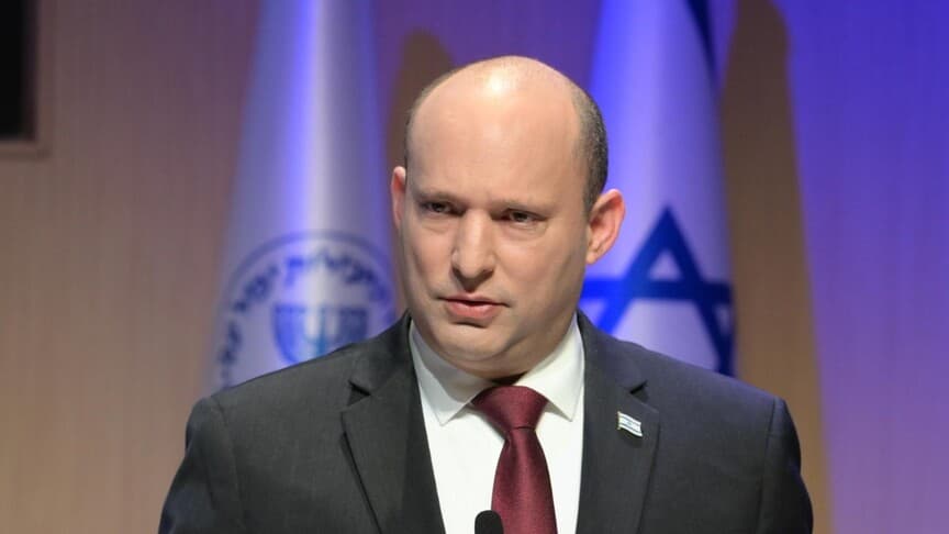 Eski İsrail Başbakanı Bennett: İsrail Ordusunun Lübnan'da Ateş Etmesi Yasaklandı
