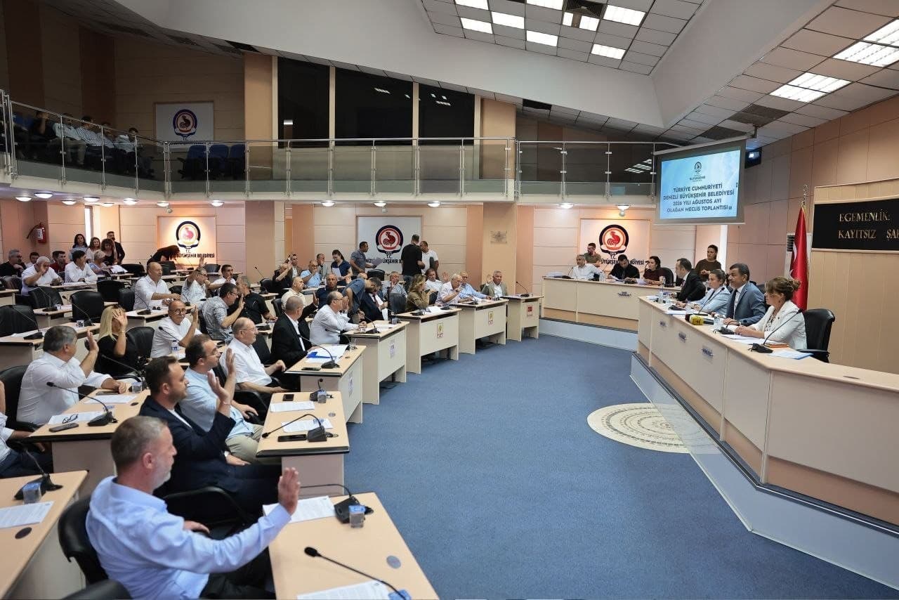 Denizli'ye Tramvay Projesi Yol Açıyor: Ulaştırma Ana Planı ve 2040 Stratejileri Resmiyet Kazandı