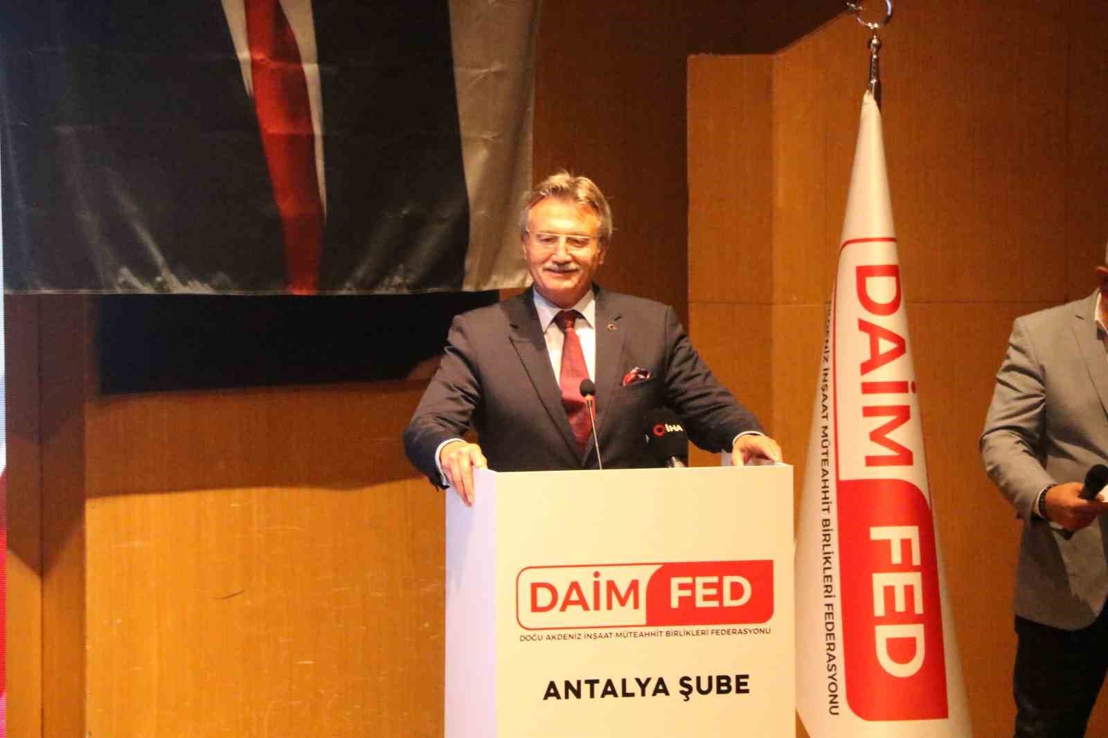 Eski Devlet Bakanı Tüzmen: Antalya Yapı Stoğu Ciddi Sorunlarla Karşı Karşıya