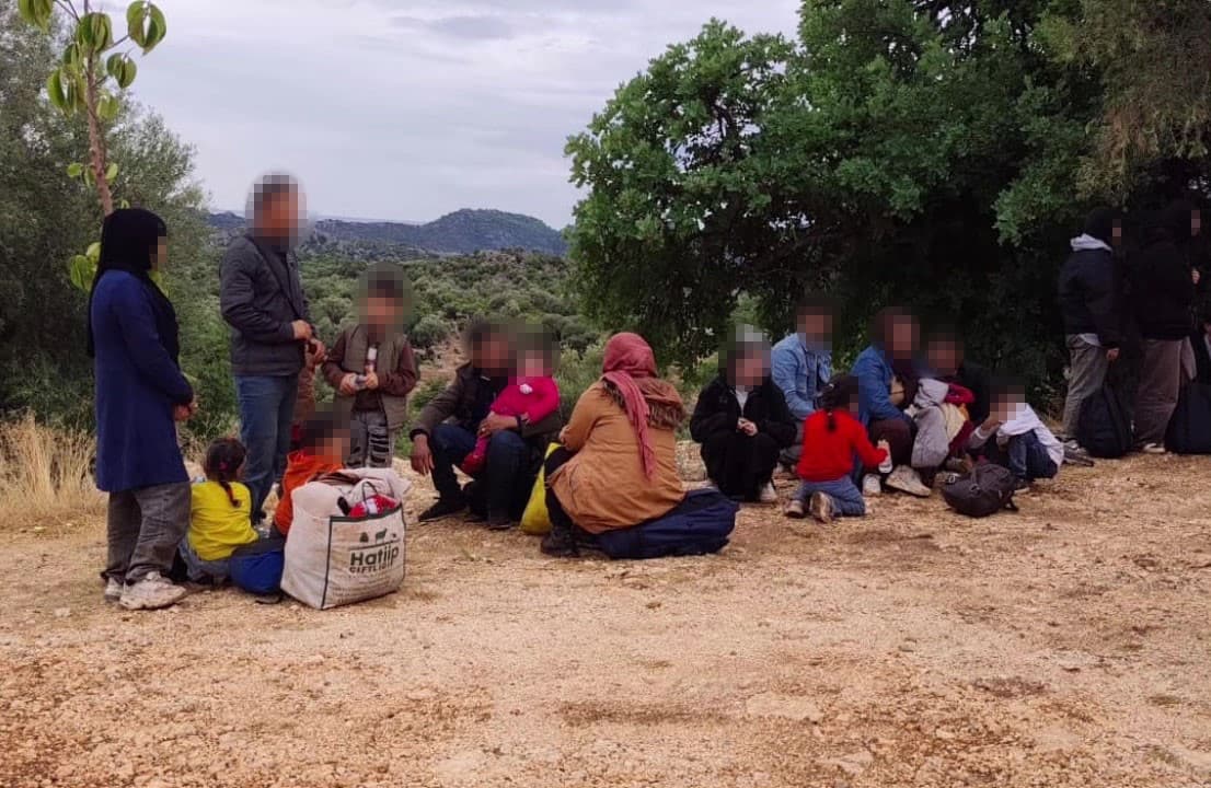 Antalya'da Düzensiz Göçmen ve Organizatörler Yakalandı