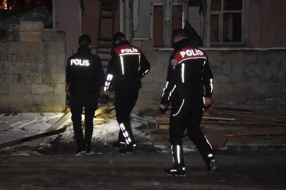 Erzincan'da Aranan 35 Şüpheli Yakalandı