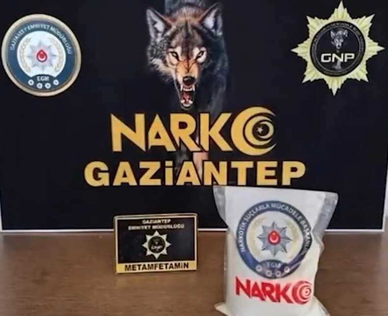 Gaziantep’te 1 kilo metamfetamin ele geçirildi: 2 gözaltı