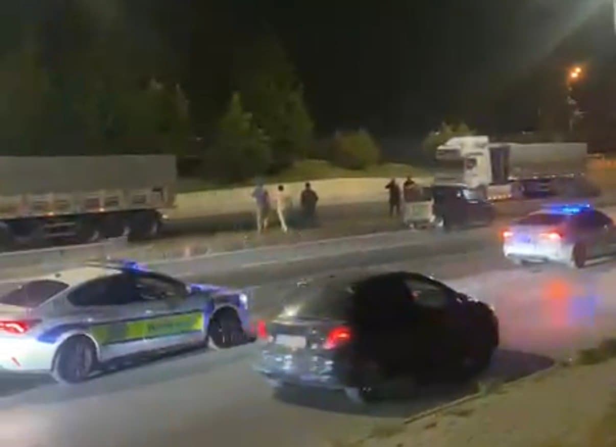Eskişehir'de Otomobil Çarpışması: Trafik Akışı Etkilendi, Bir Kişi Yaralandı